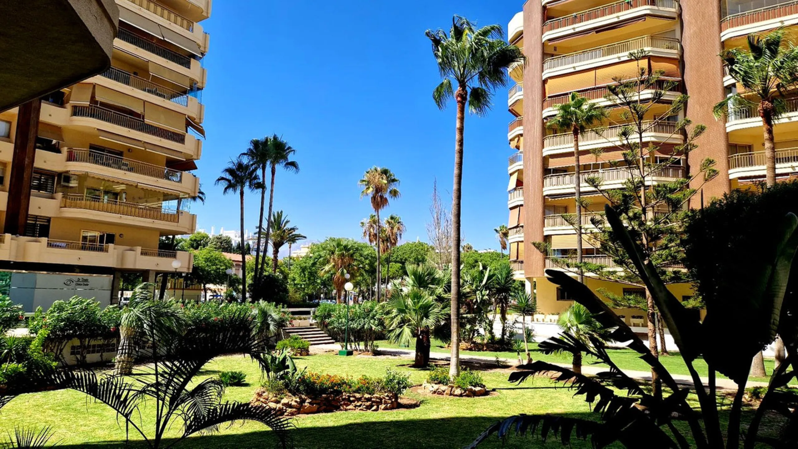 Апартамент средний этаж, Fuengirola, Costa del Sol
