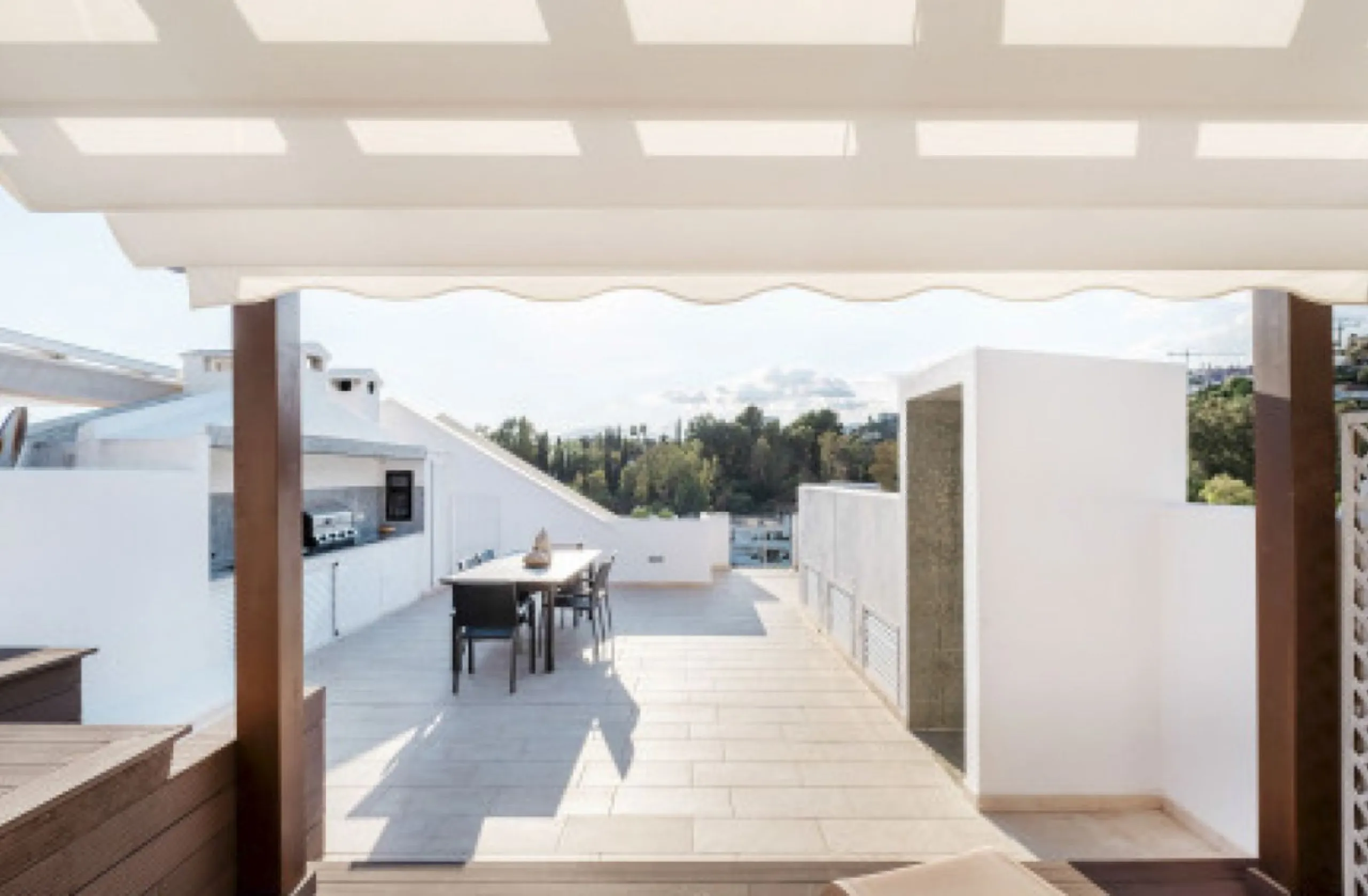 Stunning Penthouse with Golf Course Views in La Quinta
