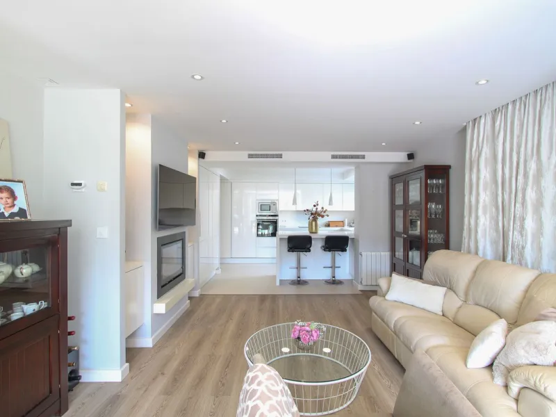 Apartment - Ground Floor Apartment в продаже в Marbella, Málaga. В доме 3 спален и 2 ванных комнат. Площадь дома 166 м²