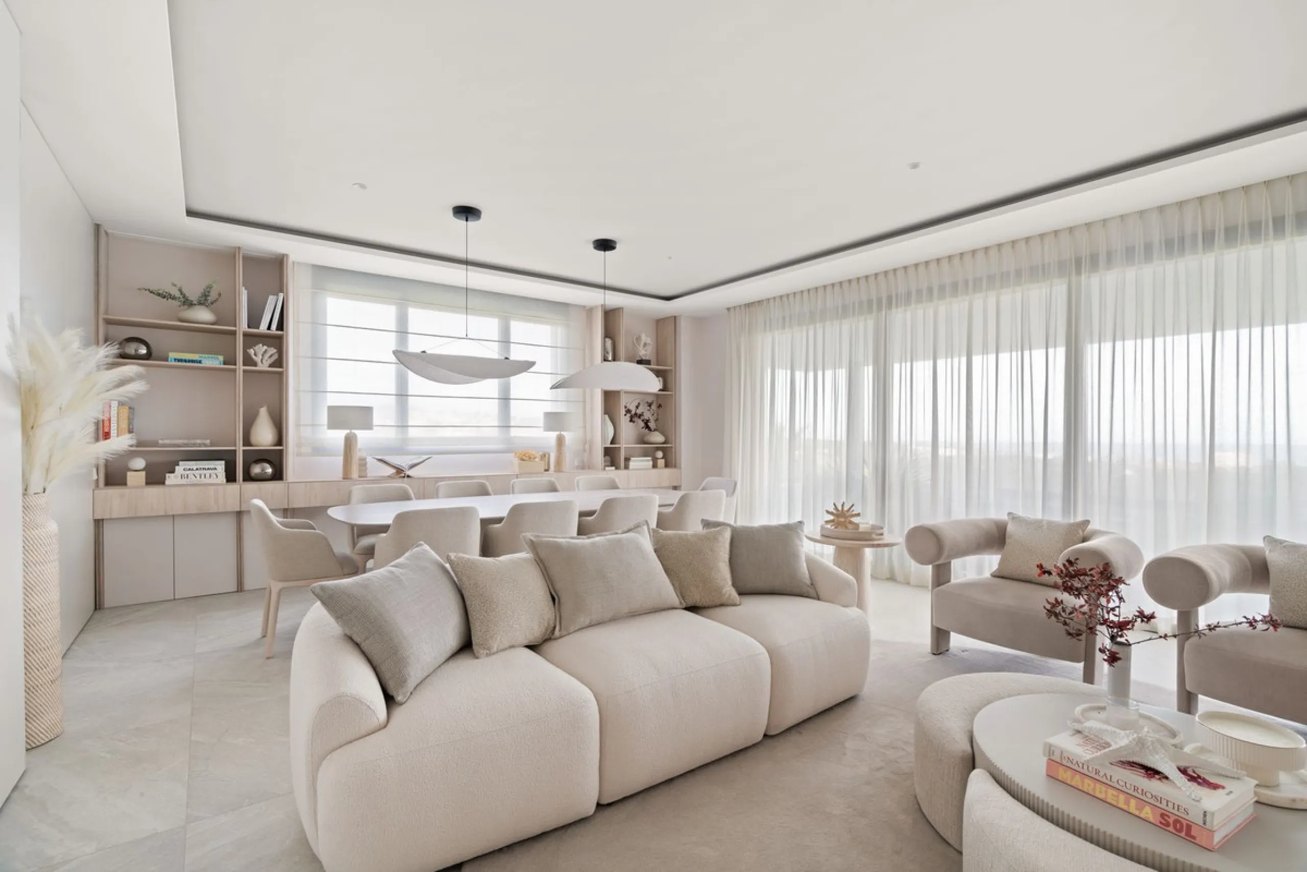 Exclusive apartment in Santa Clara Golf with unbeatable sea and golf views.
