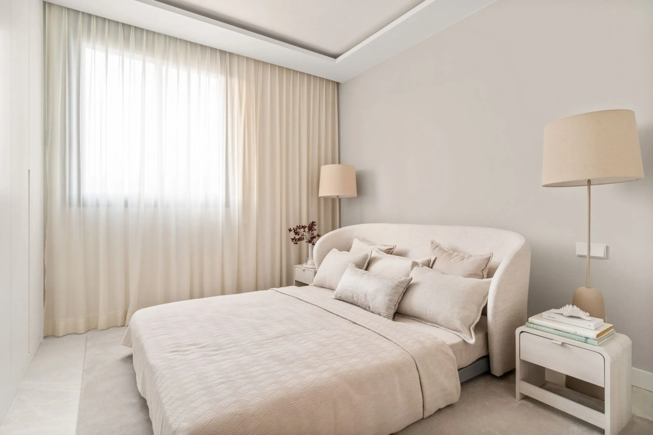 Exclusive apartment in Santa Clara Golf with unbeatable sea and golf views.