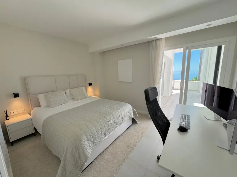 Beachfront Duplex Penthouse in Dominion Beach