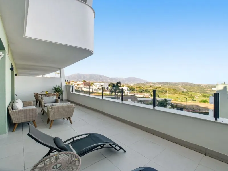 Apartment - Ground Floor Apartment в продаже в Mijas, Málaga. В доме 2 спален и 2 ванных комнат. Площадь дома 96 м²