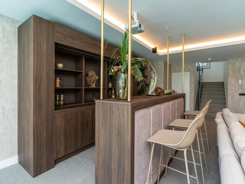 Fantastic luxury modern villa right in the heart of La Cala Resort.  Here you have everything you ever asked for luminous, luxury , loveable, villa.  Panoramic views from the Solarium whilst relaxing in the jacuzzi of the Golf, the undulated sourounding m