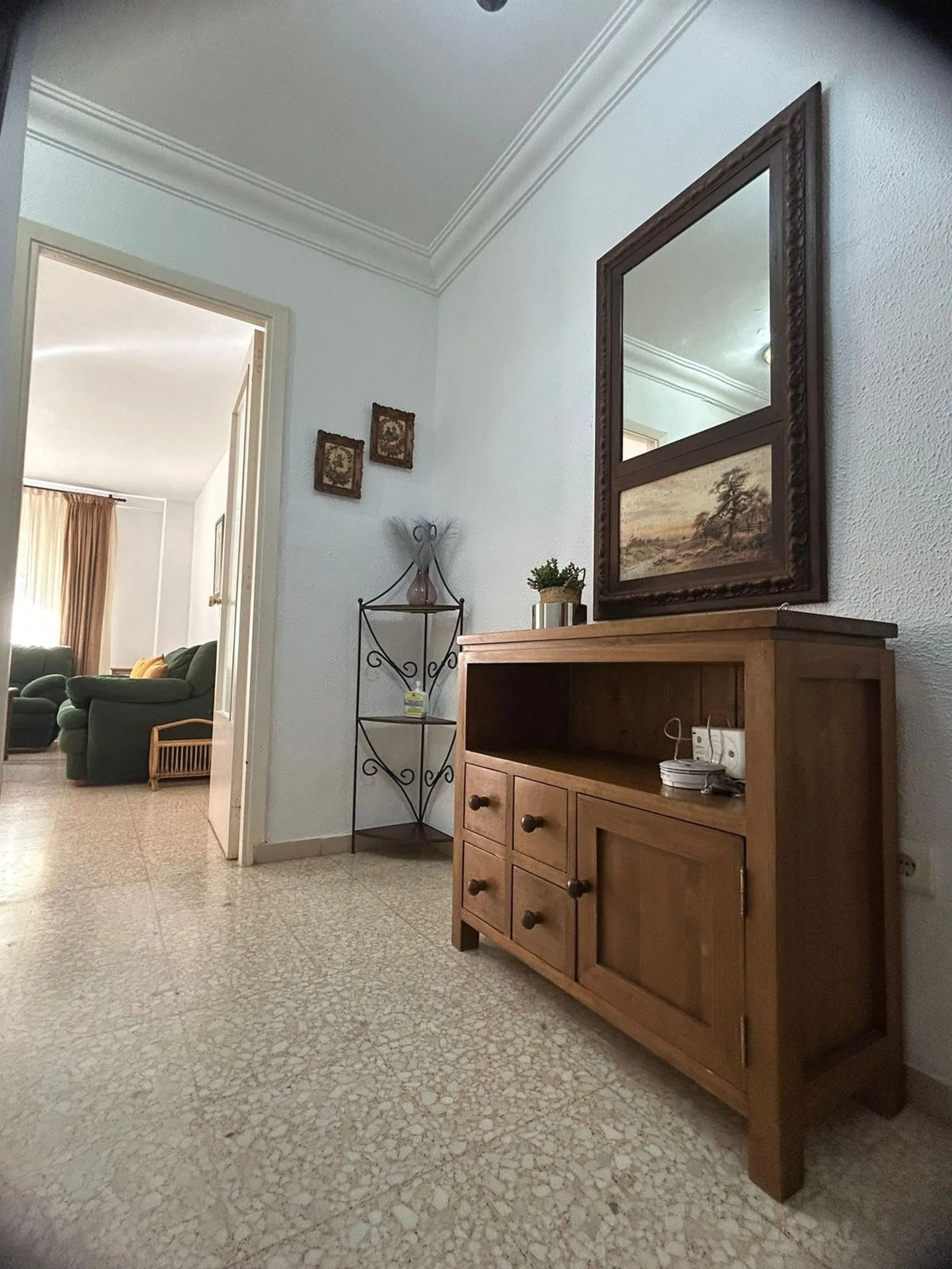 Discover your new home in Estepona! This wonderful apartment in the Tres Banderas development is the perfect opportunity to enjoy life near the beach. Just a five-minute walk from the coast, this bright first-floor apartment features four spacious bedroom