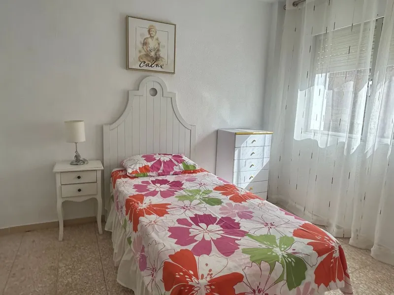 Discover your new home in Estepona! This wonderful apartment in the Tres Banderas development is the perfect opportunity to enjoy life near the beach. Just a five-minute walk from the coast, this bright first-floor apartment features four spacious bedroom