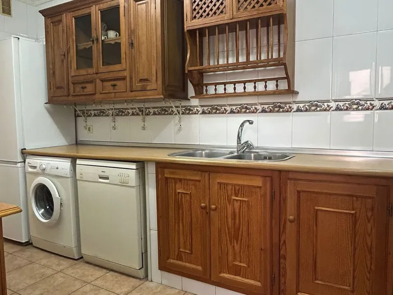 Discover your new home in Estepona! This wonderful apartment in the Tres Banderas development is the perfect opportunity to enjoy life near the beach. Just a five-minute walk from the coast, this bright first-floor apartment features four spacious bedroom