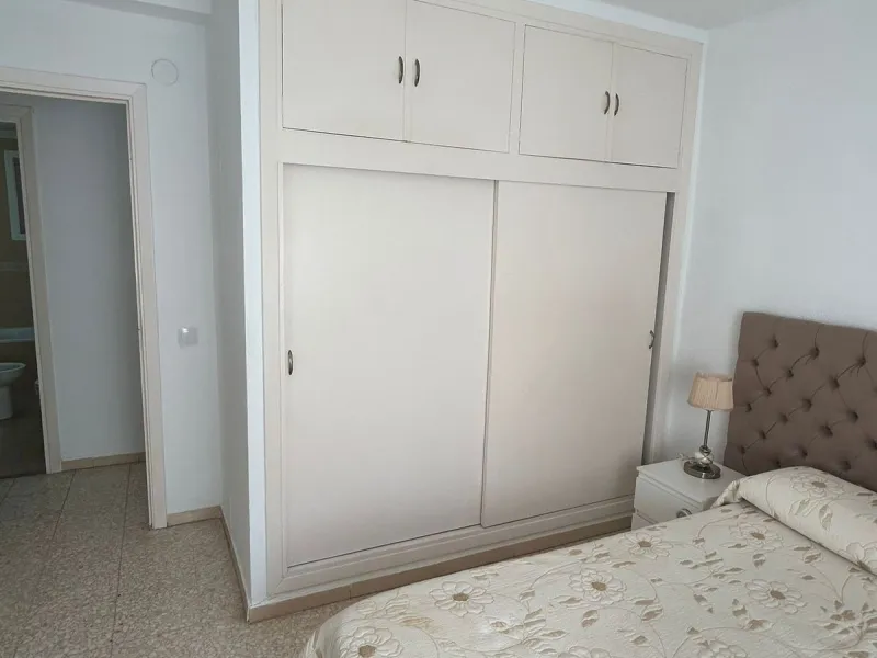 Discover your new home in Estepona! This wonderful apartment in the Tres Banderas development is the perfect opportunity to enjoy life near the beach. Just a five-minute walk from the coast, this bright first-floor apartment features four spacious bedroom
