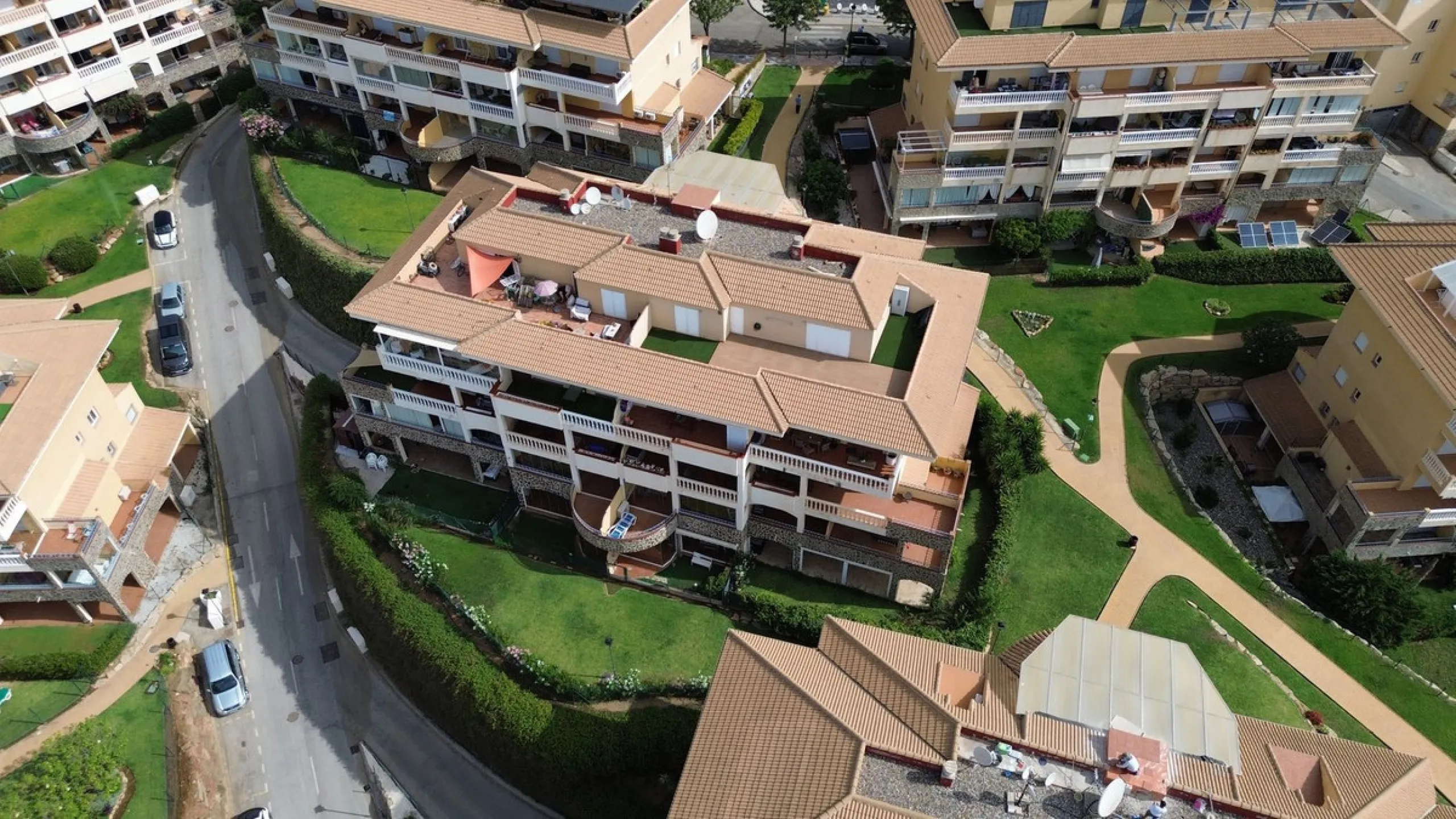 3-Bedroom Apartment with Sea Views in Don Juan, Carvajal