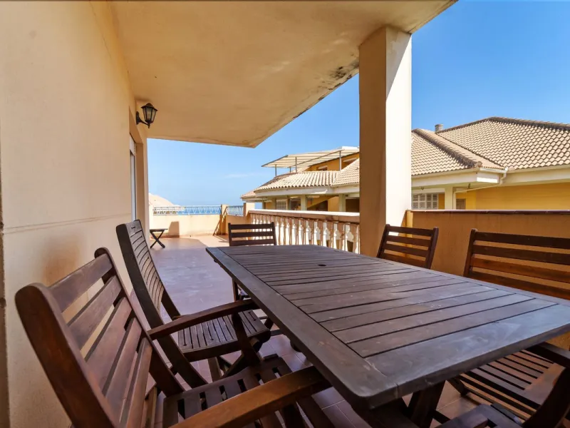 3-Bedroom Apartment with Sea Views in Don Juan, Carvajal