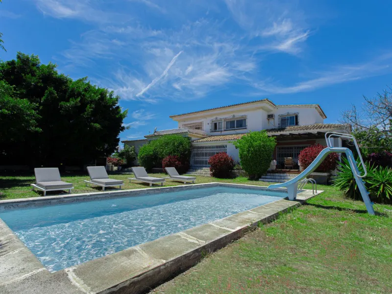 Exceptional Investment Opportunity in Nueva Andalucía – Marbella's Prime Location