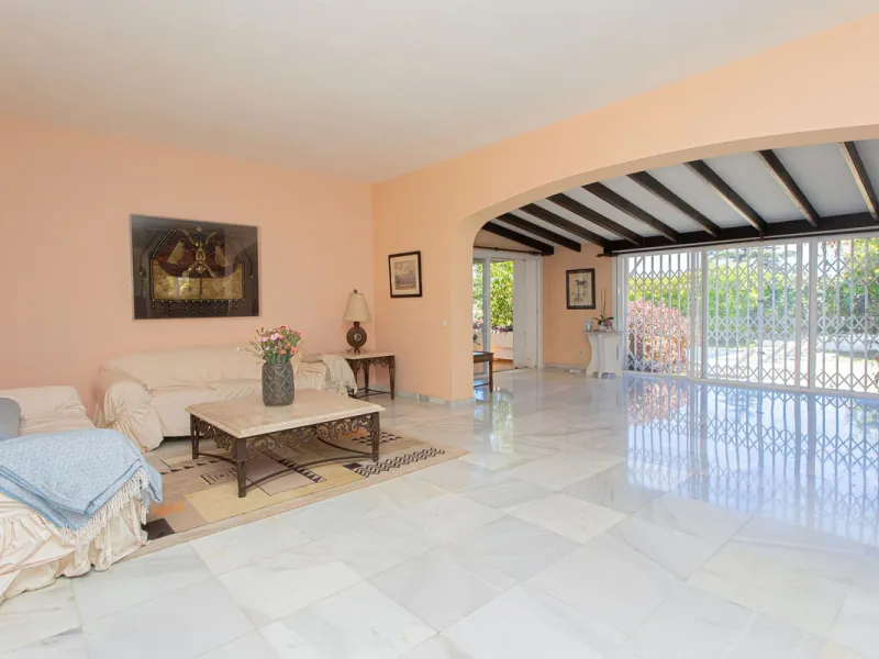 Exceptional Investment Opportunity in Nueva Andalucía – Marbella's Prime Location