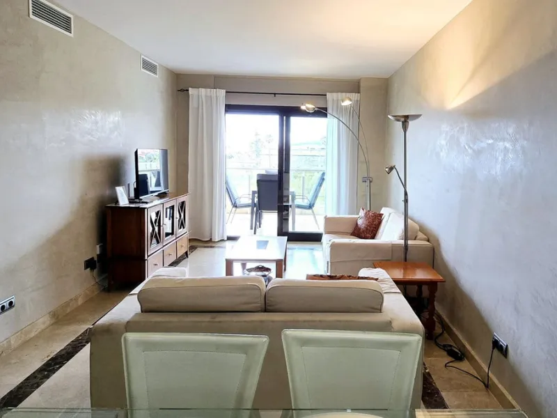 Beachfront Apartment, La Duquesa — Costa del Sol. Superb investment as a holiday rental apartment.