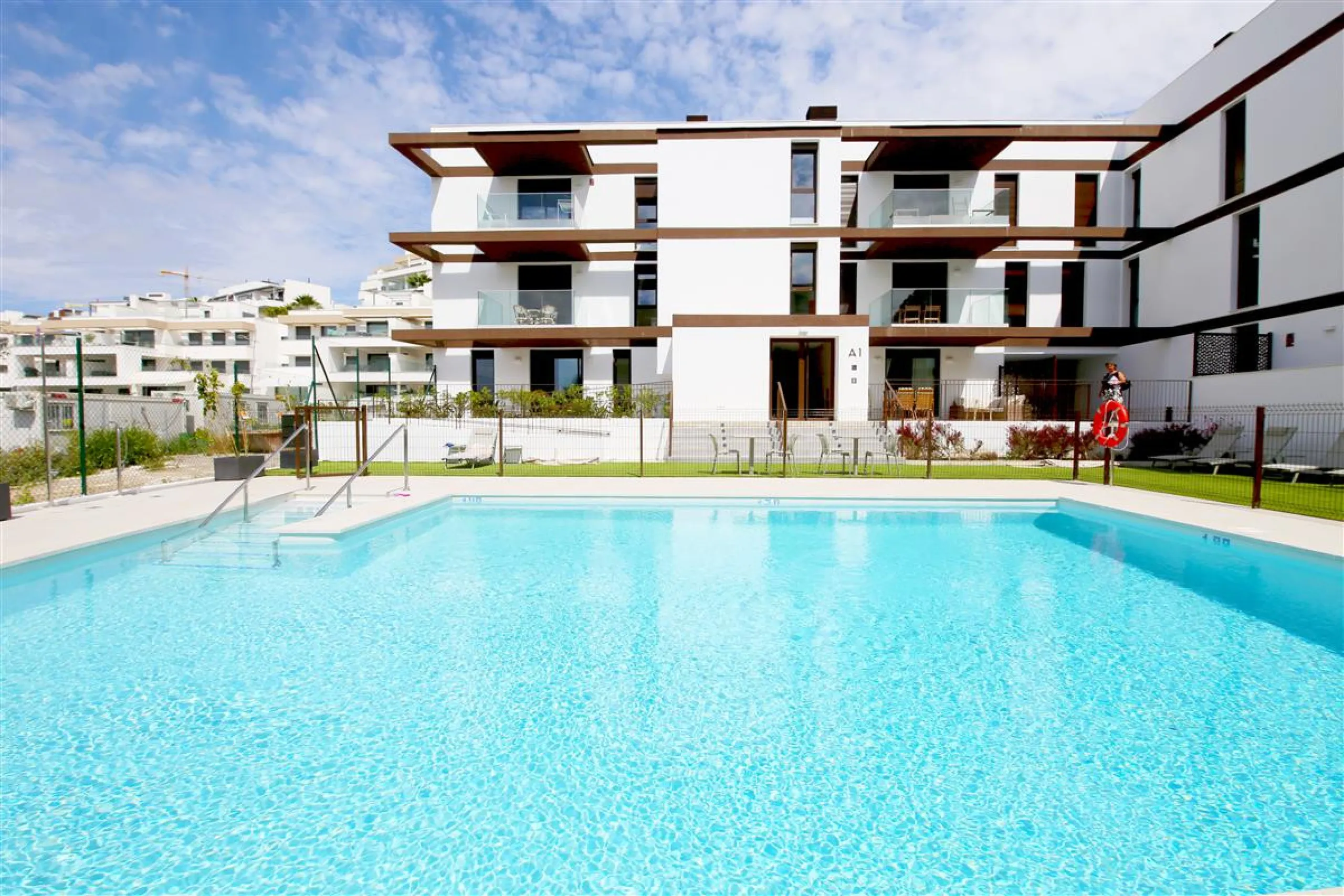 Unique opportunity in Las Mesas - Calle Polonia!