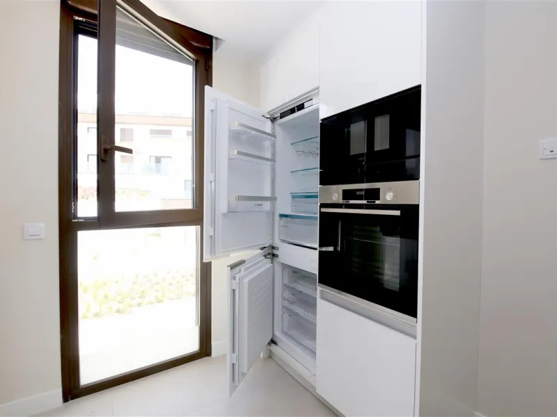Unique opportunity in Las Mesas - Calle Polonia!