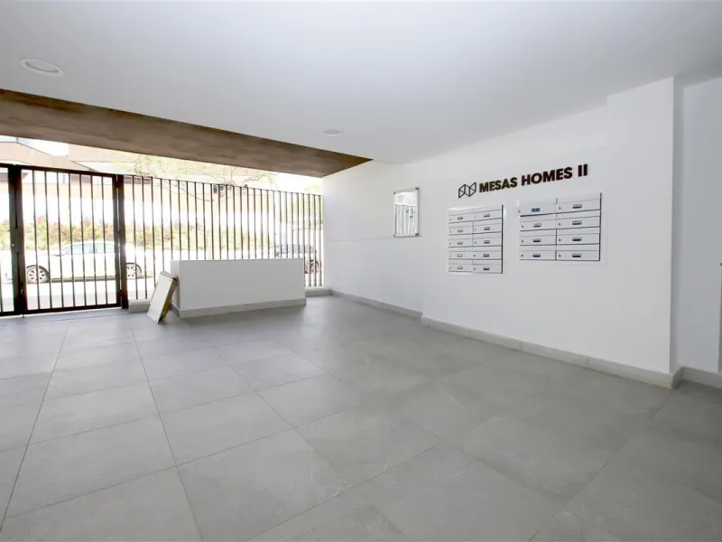 Unique opportunity in Las Mesas - Calle Polonia!
