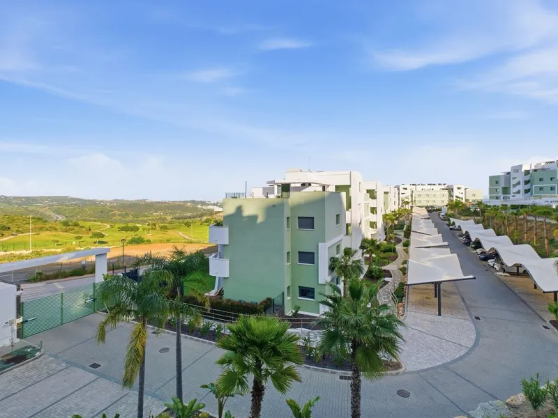 Moderne Wohnung mit zwei Schlafzimmern in Calanova Golf