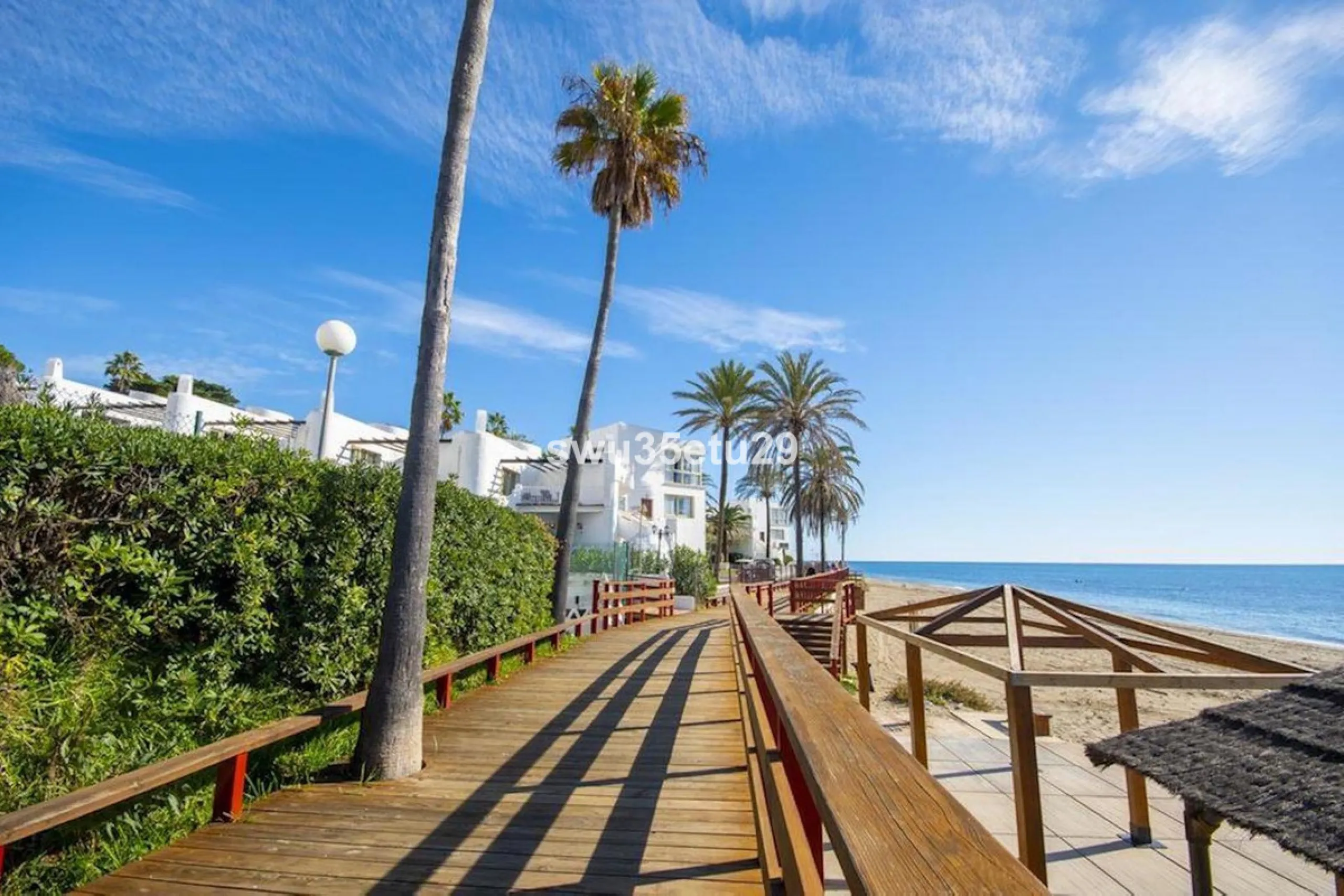 This fantastic first-line beach apartment with stunning sea views offers direct access to the communal gardens and beach.