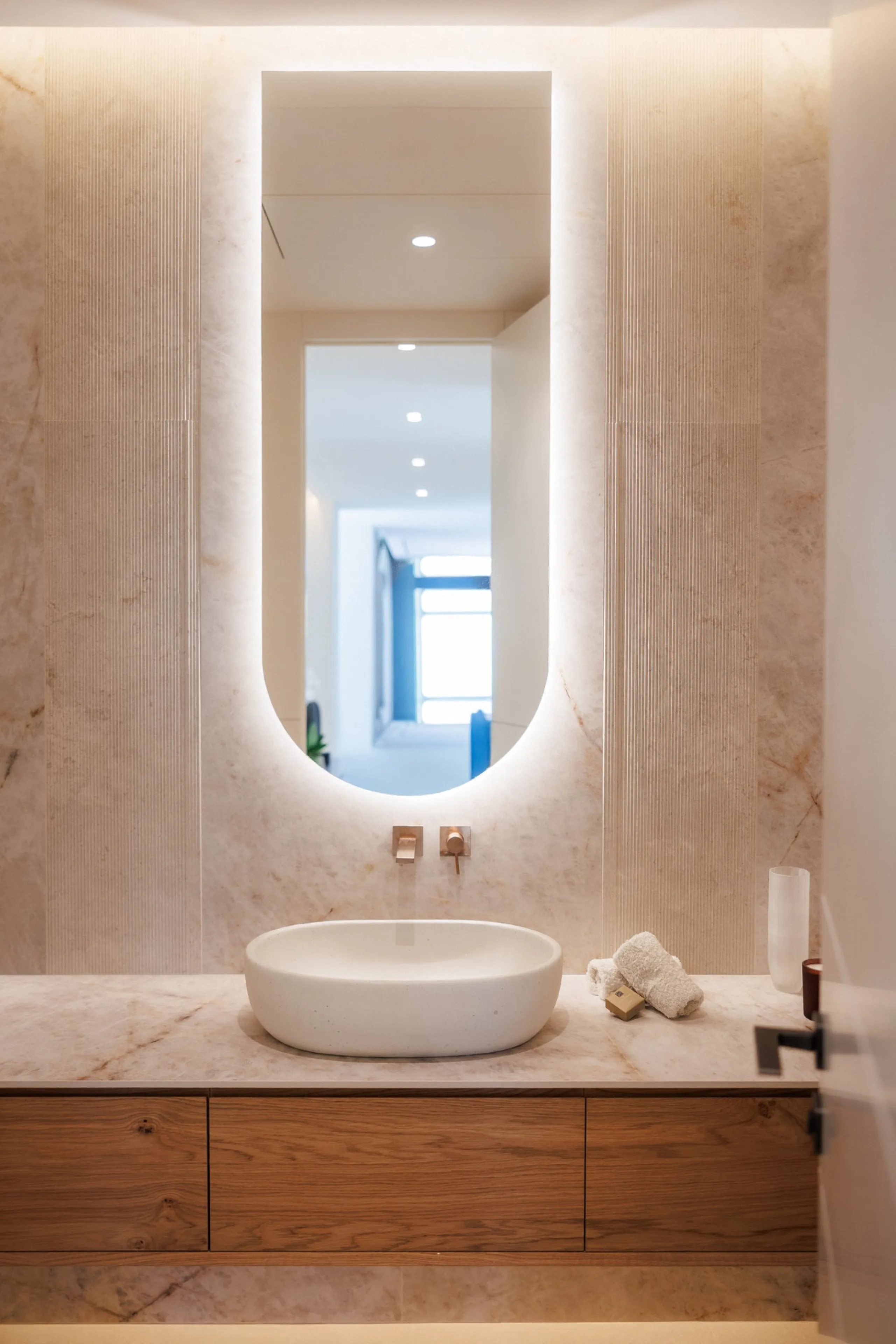 This exceptional contemporary villa is situated in the prestigious Lomas del Rey,  Marbella Golden Mile. Boasting a prime location, the property offers proximity to local amenities, transport links, shops, the town centre, the port, as well as being conve