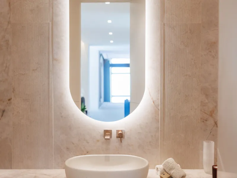 This exceptional contemporary villa is situated in the prestigious Lomas del Rey,  Marbella Golden Mile. Boasting a prime location, the property offers proximity to local amenities, transport links, shops, the town centre, the port, as well as being conve