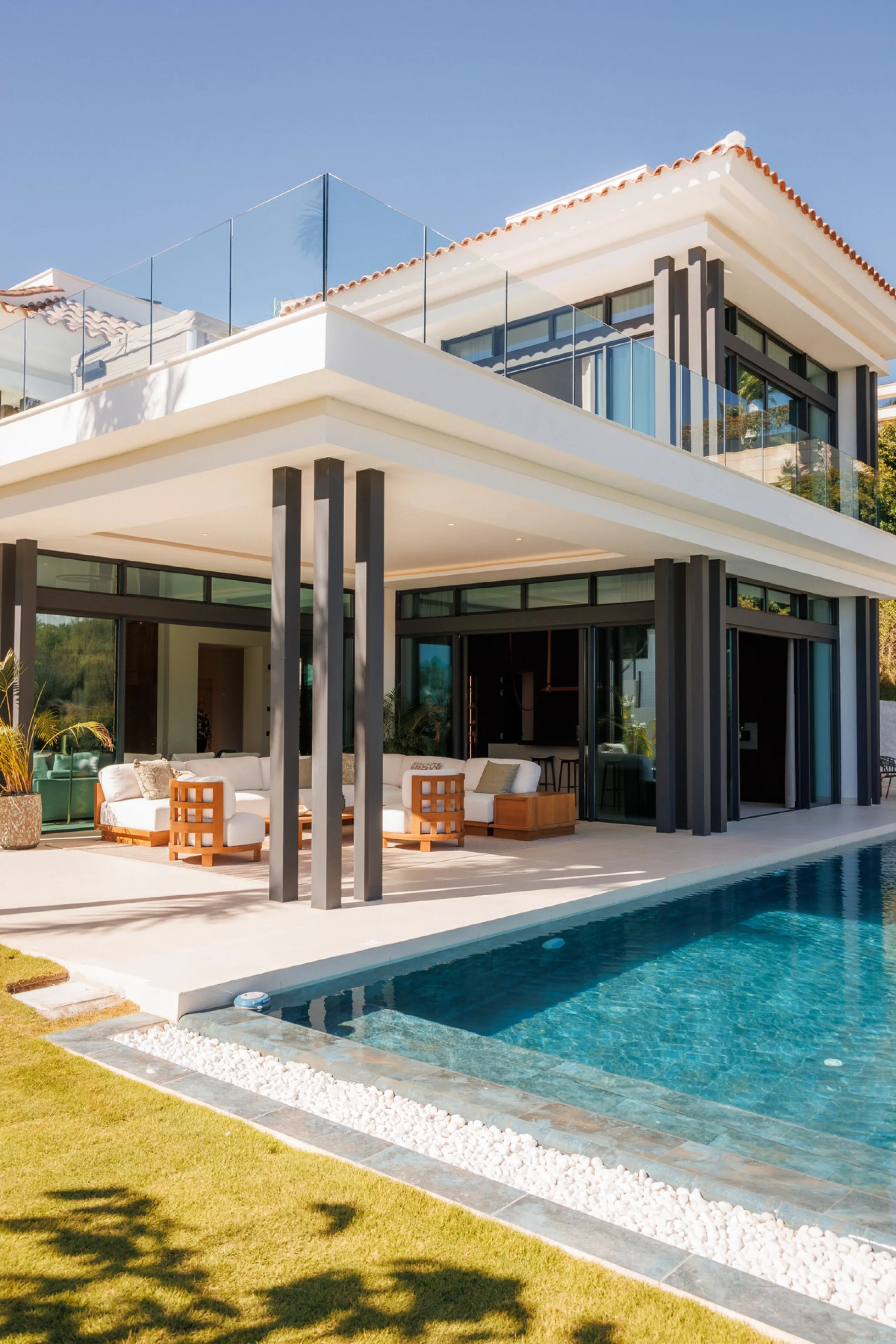 This exceptional contemporary villa is situated in the prestigious Lomas del Rey,  Marbella Golden Mile. Boasting a prime location, the property offers proximity to local amenities, transport links, shops, the town centre, the port, as well as being conve