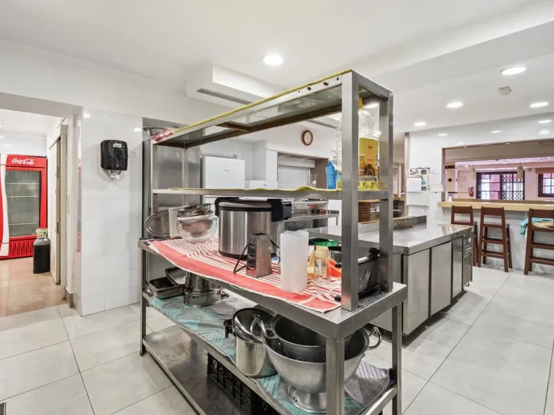 Commercial - Commercial Premises в продаже в Mijas, Málaga. Площадь дома 600 м²