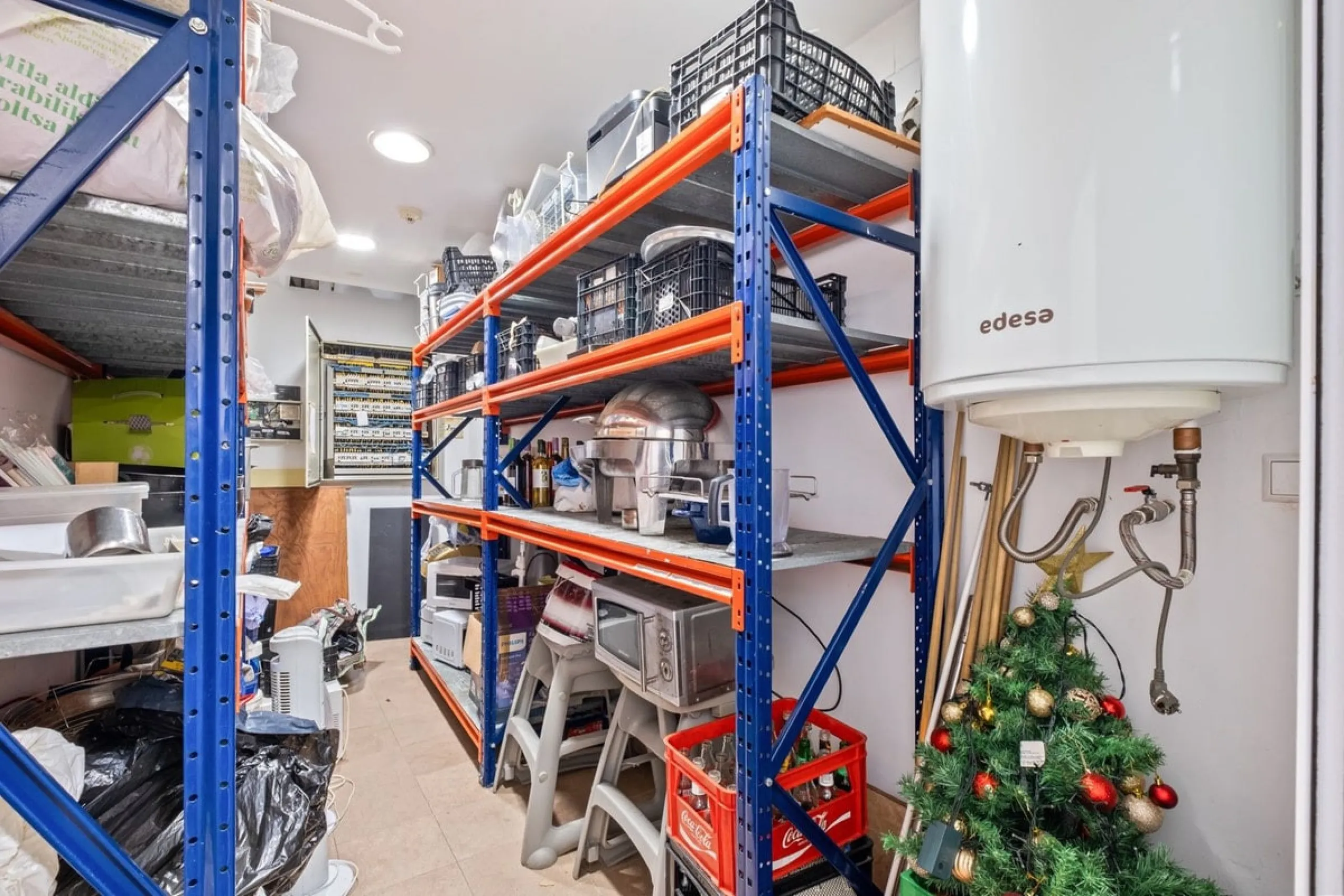 Commercial - Commercial Premises в продаже в Mijas, Málaga. Площадь дома 600 м²