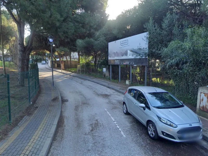 House - Detached Villa в продаже в Marbella, Málaga. В доме 3 спален и 4 ванных комнат. Площадь дома 409 м²
