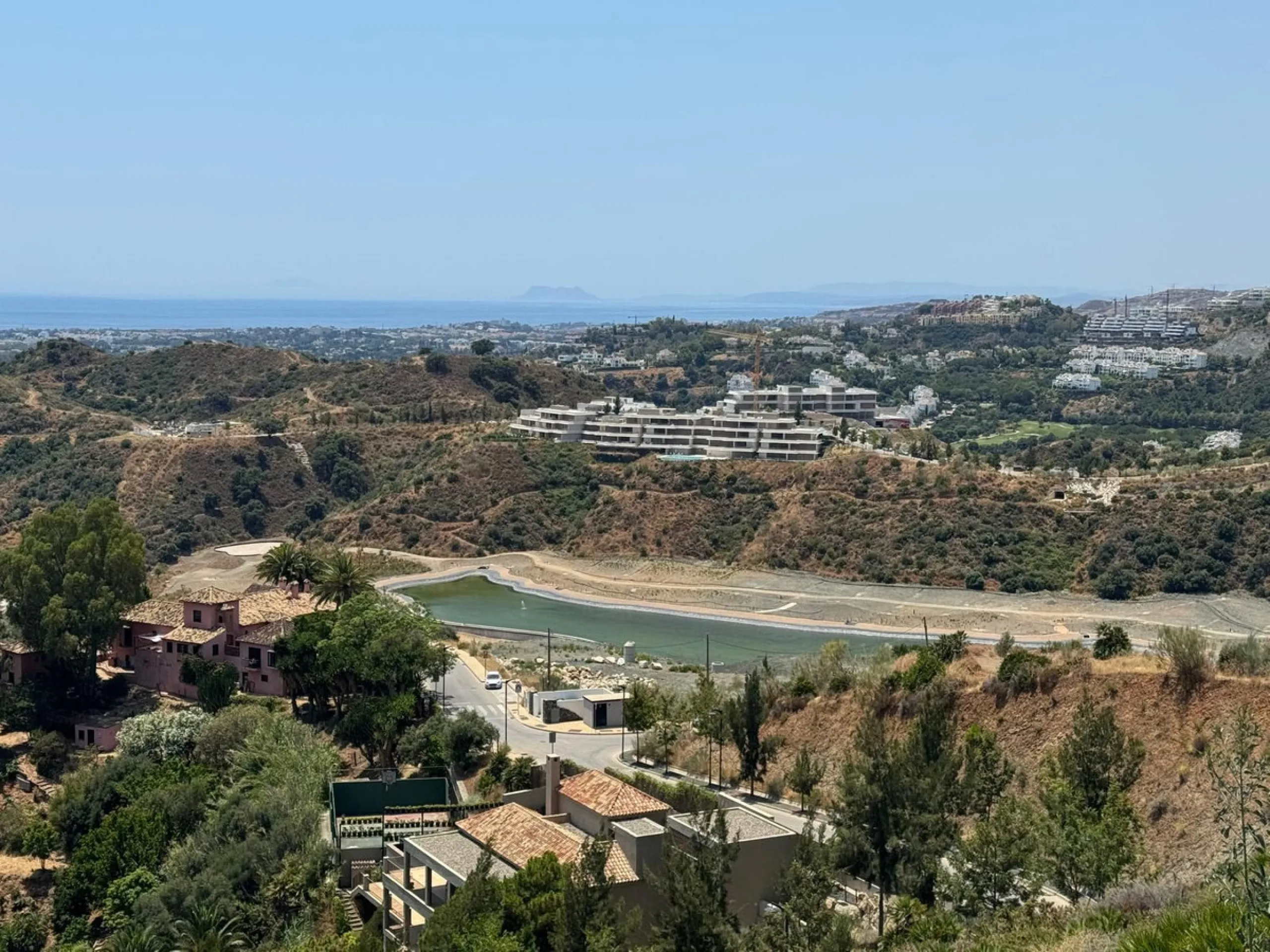 Exceptional South-Facing Plot with Panoramic Sea Views in Real de La Quinta, Benahavís