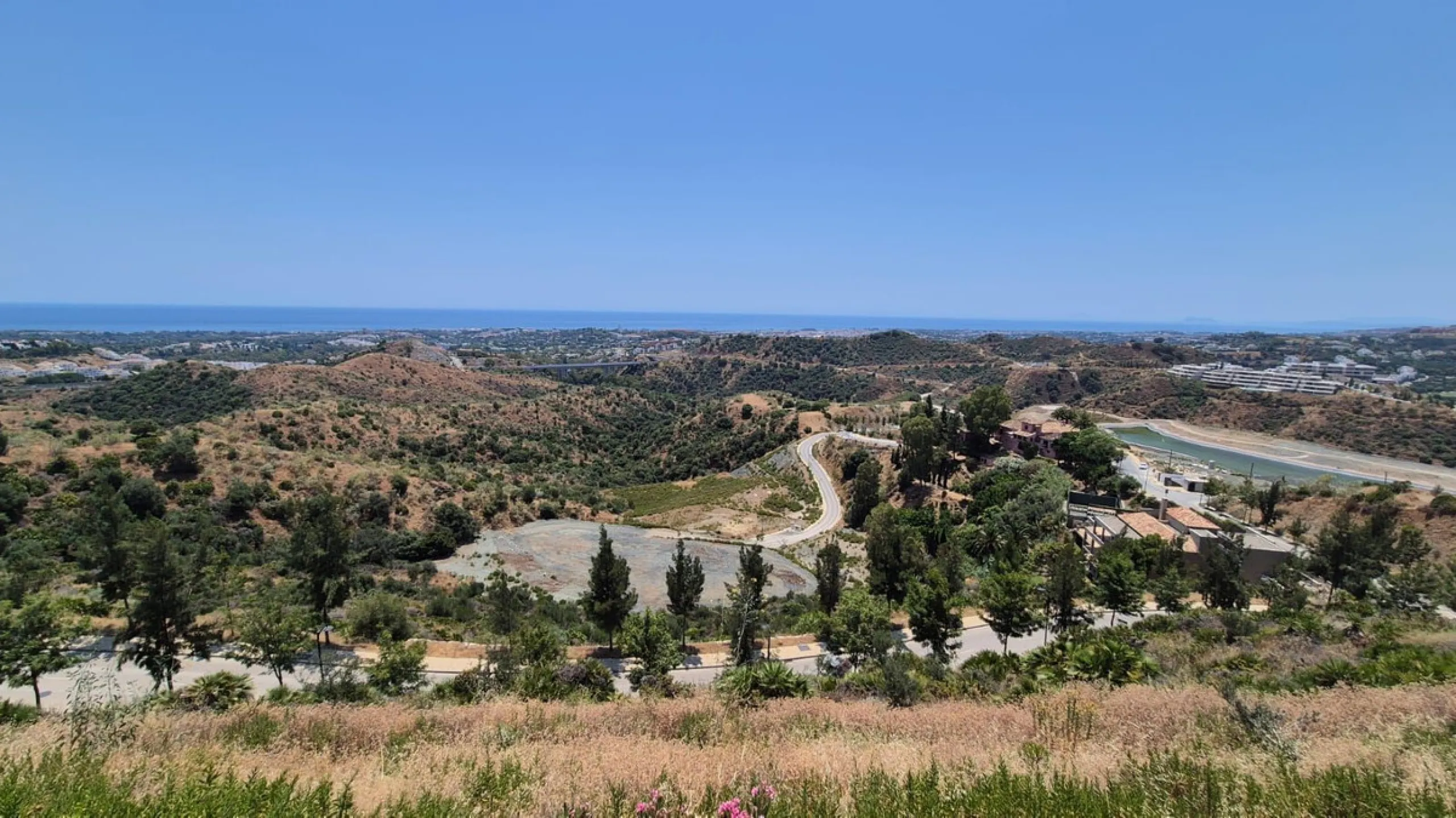 Exceptional South-Facing Plot with Panoramic Sea Views in Real de La Quinta, Benahavís