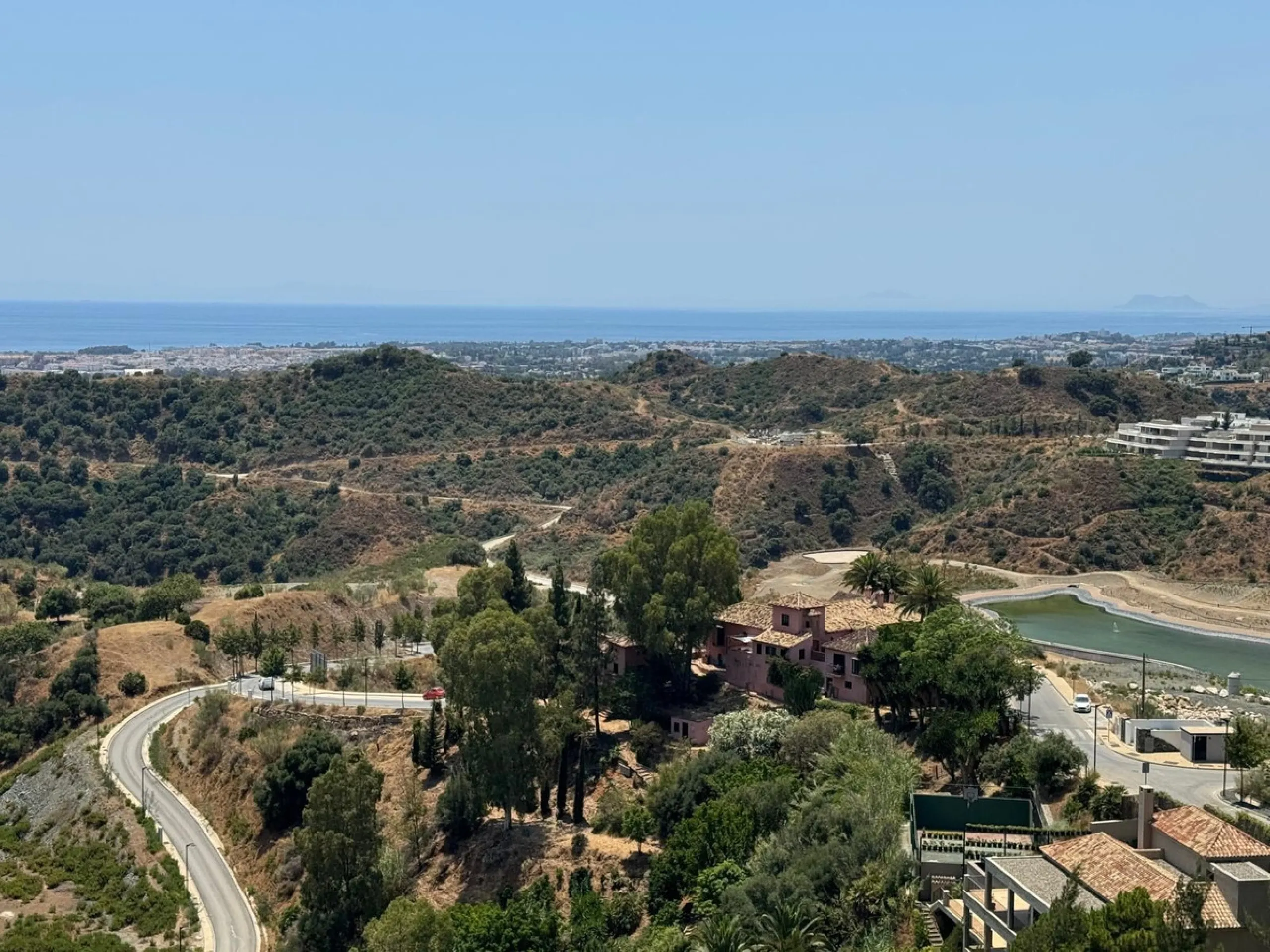 Exceptional South-Facing Plot with Panoramic Sea Views in Real de La Quinta, Benahavís