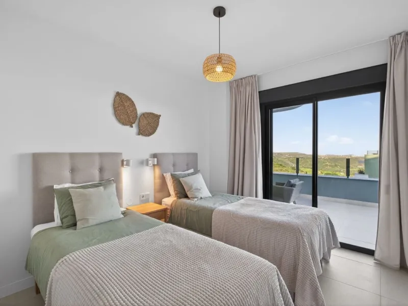Moderne Wohnung mit zwei Schlafzimmern in Calanova Golf
