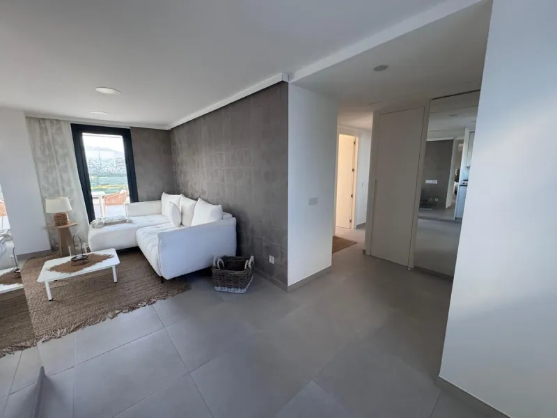 Apartment - Penthouse в продаже в Mijas, Málaga. В доме 2 спален и 2 ванных комнат. Площадь дома 99 м²