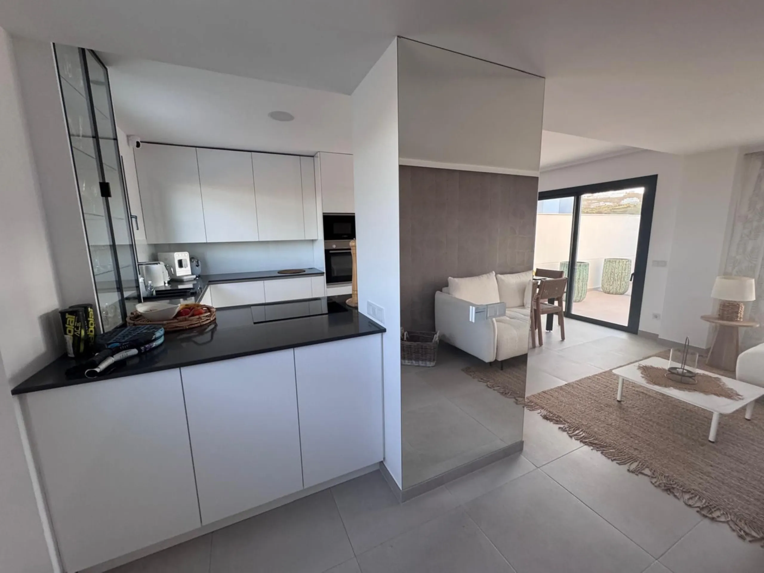 Apartment - Penthouse в продаже в Mijas, Málaga. В доме 2 спален и 2 ванных комнат. Площадь дома 99 м²