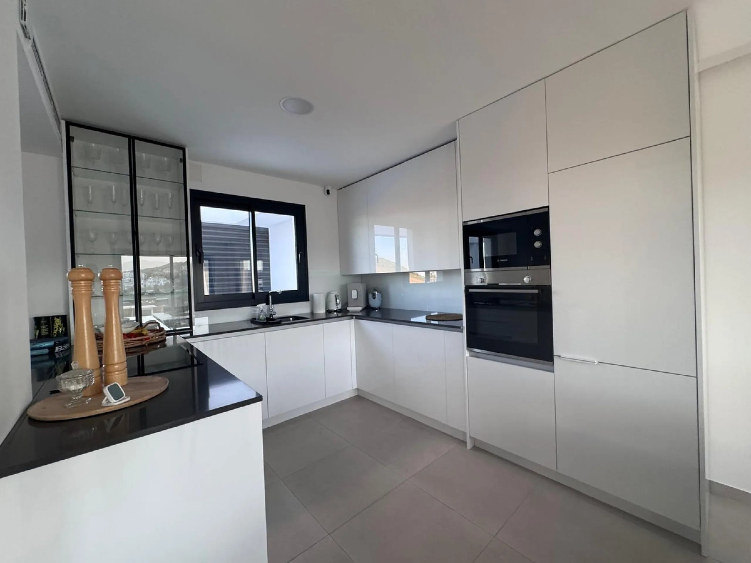 Apartment - Penthouse в продаже в Mijas, Málaga. В доме 2 спален и 2 ванных комнат. Площадь дома 99 м²