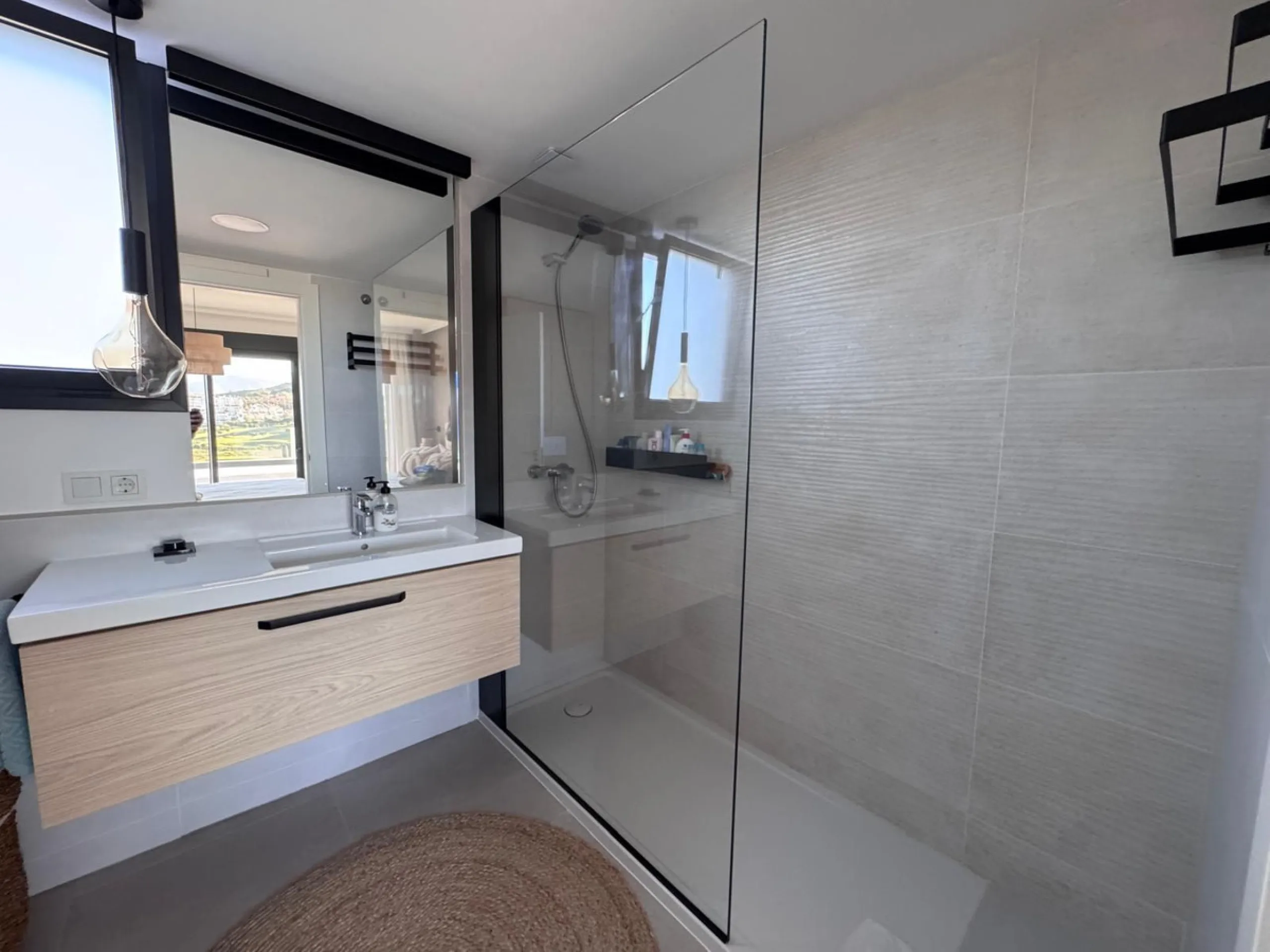 Apartment - Penthouse в продаже в Mijas, Málaga. В доме 2 спален и 2 ванных комнат. Площадь дома 99 м²