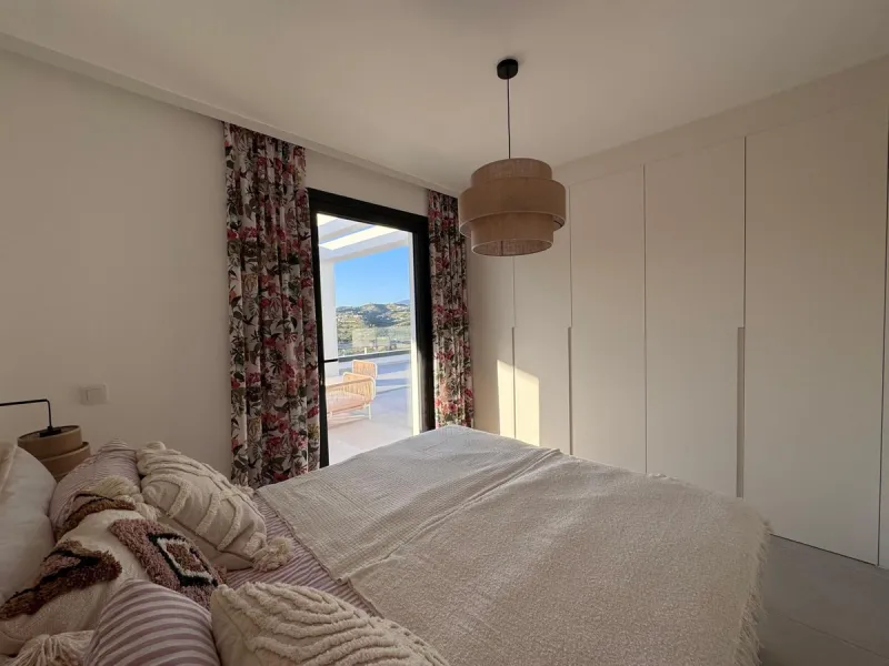 Apartment - Penthouse в продаже в Mijas, Málaga. В доме 2 спален и 2 ванных комнат. Площадь дома 99 м²