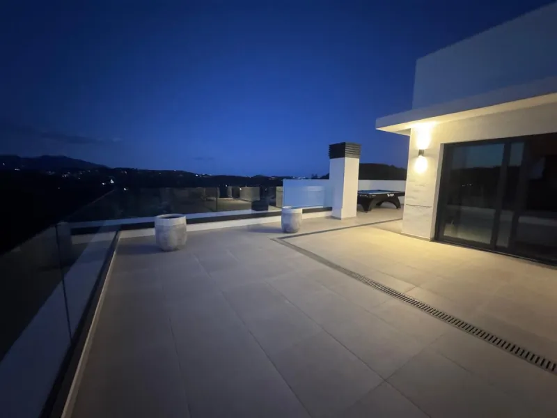 Apartment - Penthouse в продаже в Mijas, Málaga. В доме 2 спален и 2 ванных комнат. Площадь дома 99 м²