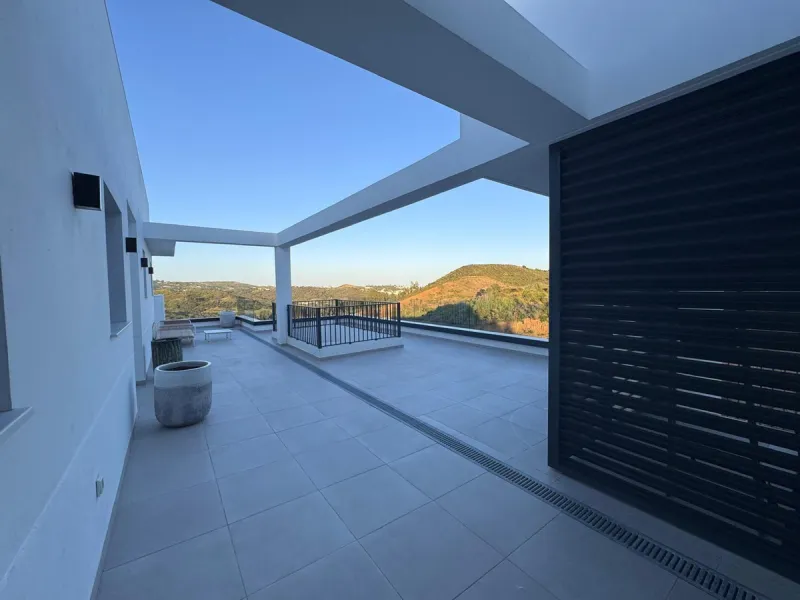 Apartment - Penthouse в продаже в Mijas, Málaga. В доме 2 спален и 2 ванных комнат. Площадь дома 99 м²