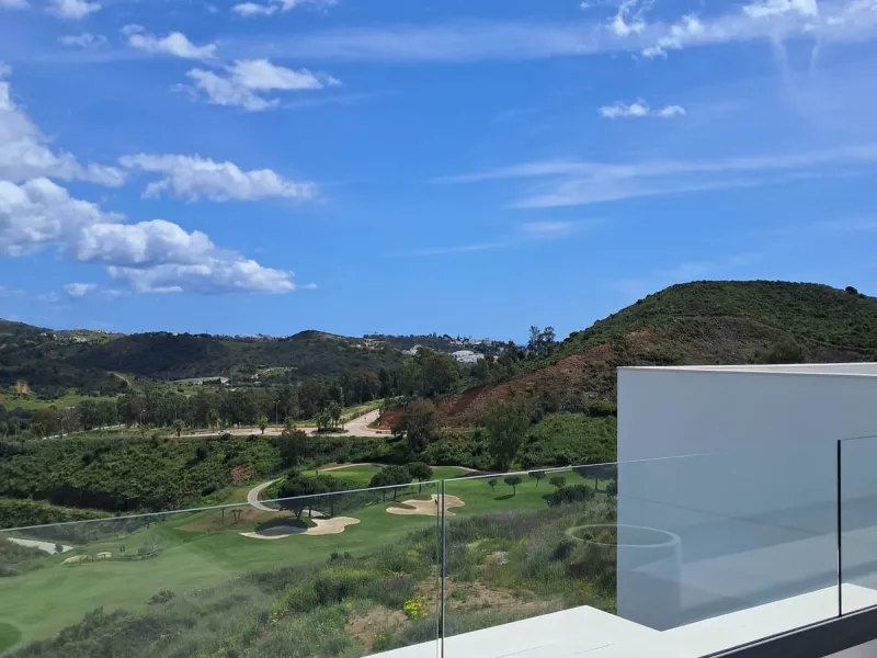 Apartment - Penthouse в продаже в Mijas, Málaga. В доме 2 спален и 2 ванных комнат. Площадь дома 99 м²