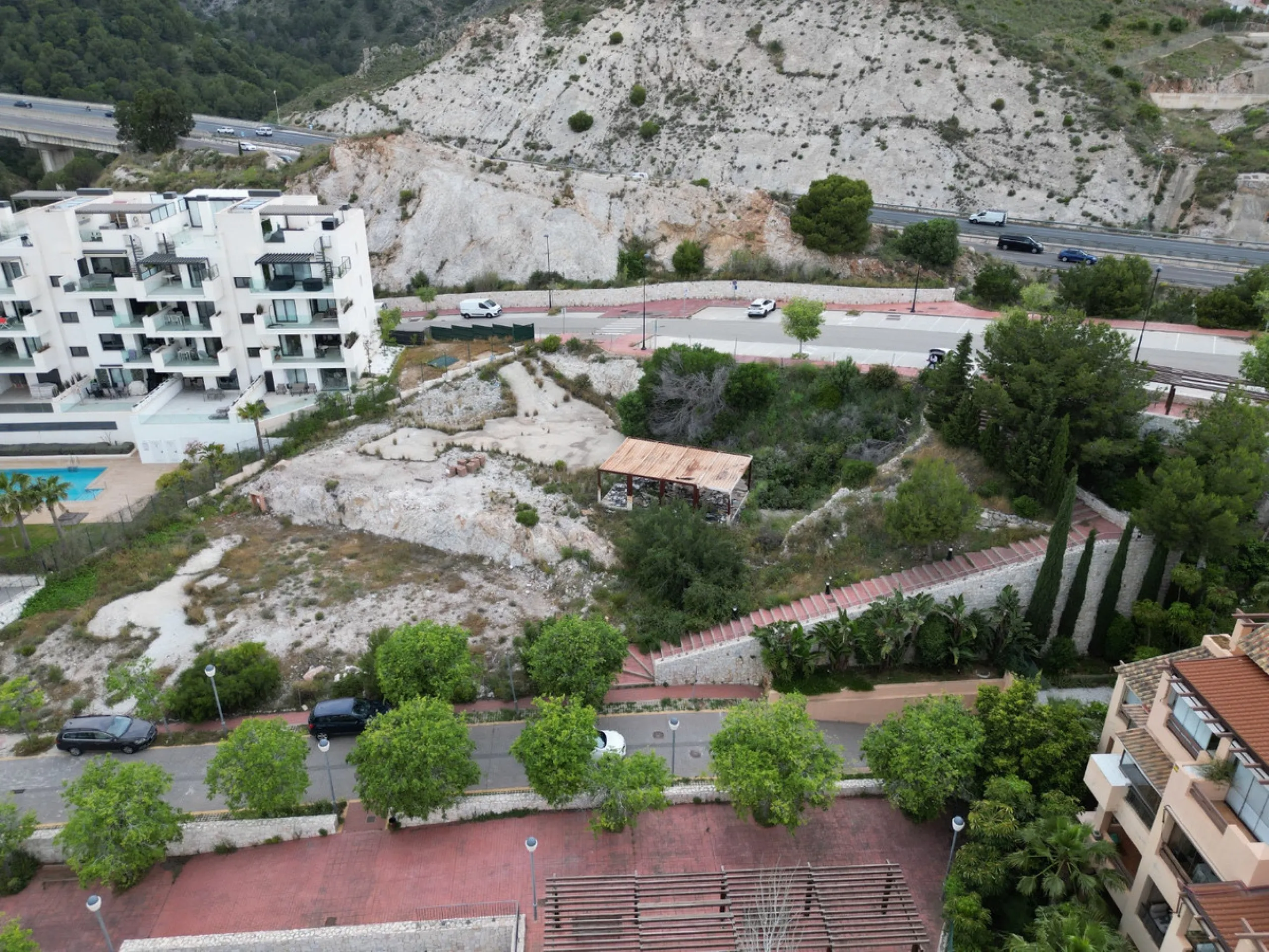 Plot - Land в продаже в Benalmadena, Málaga. Площадь участка 1997 м²
