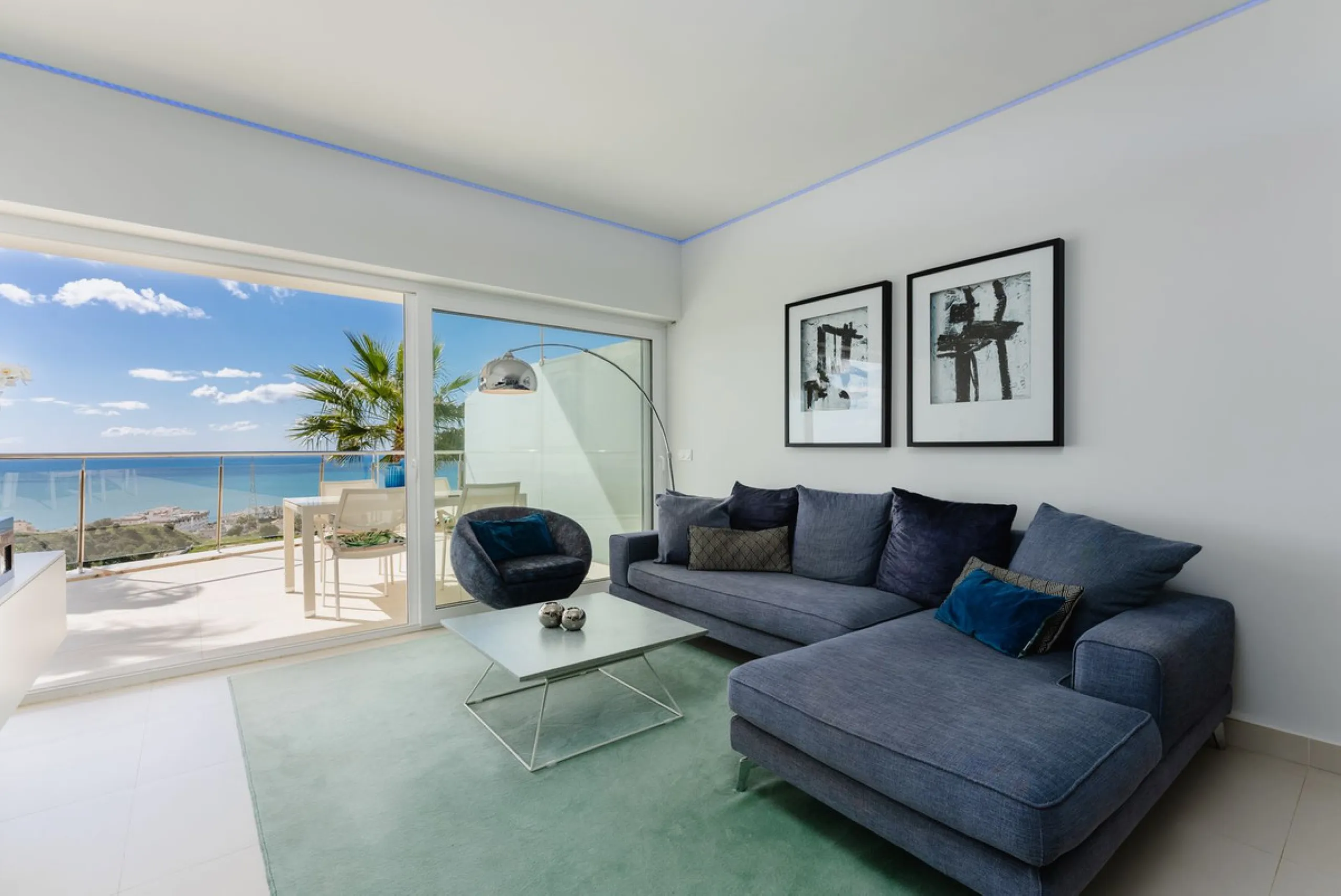 Apartment - Middle Floor Apartment в продаже в Fuengirola, Málaga. В доме 2 спален и 2 ванных комнат. Площадь дома 120 м²