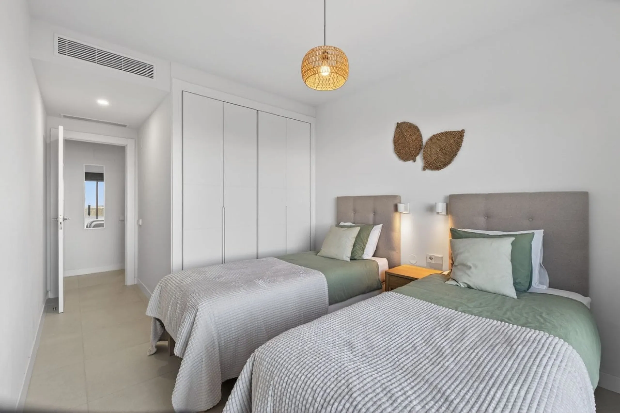 Moderne Wohnung mit zwei Schlafzimmern in Calanova Golf