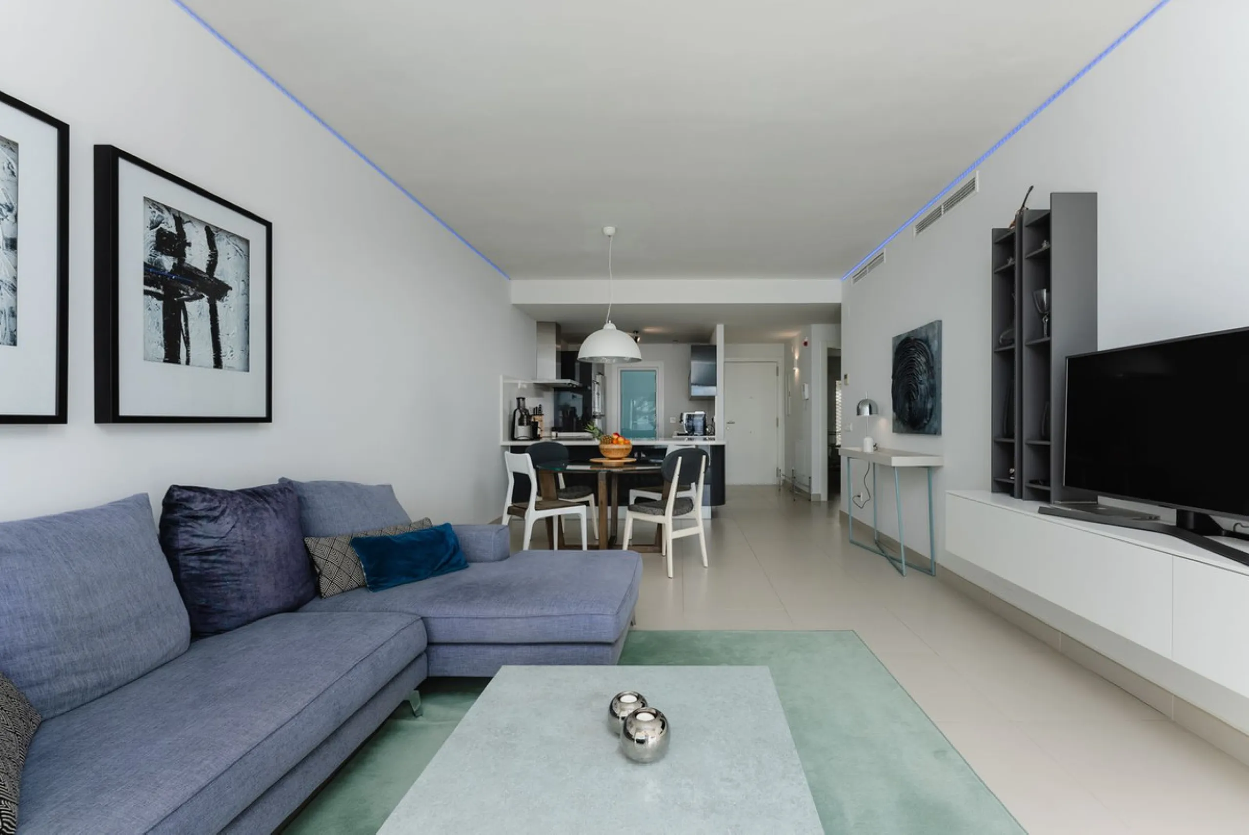 Apartment - Middle Floor Apartment в продаже в Fuengirola, Málaga. В доме 2 спален и 2 ванных комнат. Площадь дома 120 м²