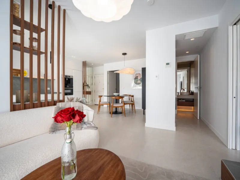 Apartment - Middle Floor Apartment в продаже в Benahavís, Málaga. В доме 2 спален и 3 ванных комнат. Площадь дома 110 м²