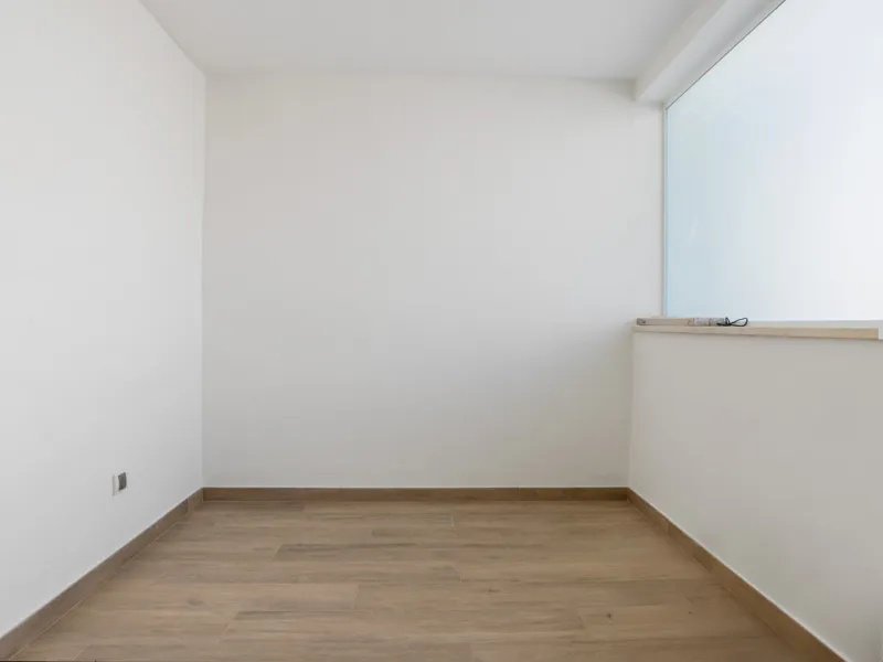 Apartment - Duplex в продаже в Marbella, Málaga. В доме 4 спален и 4 ванных комнат. Площадь дома 186 м²