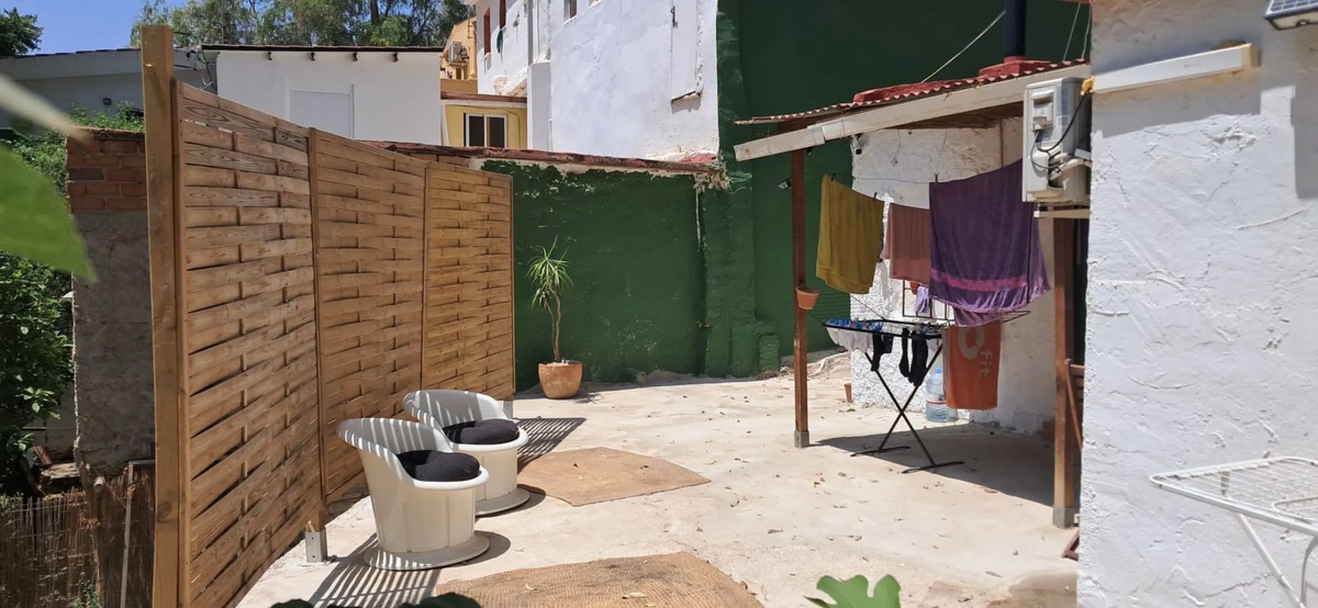 Plot - Residential Plot в продаже в Málaga, Málaga. Площадь дома 1469 м². Площадь участка 1469 м²