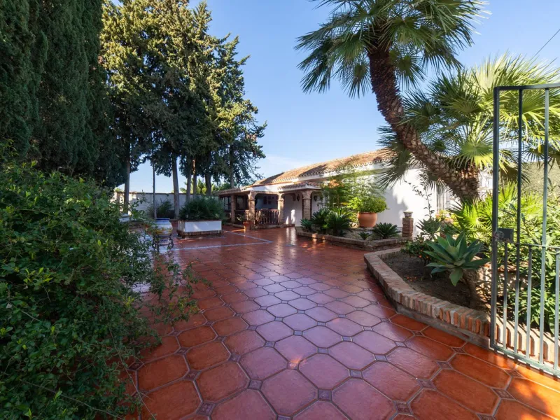 An Exceptional Andalusian Estate – Exclusive Luxury Villa in Alhaurín de la Torre, Málaga