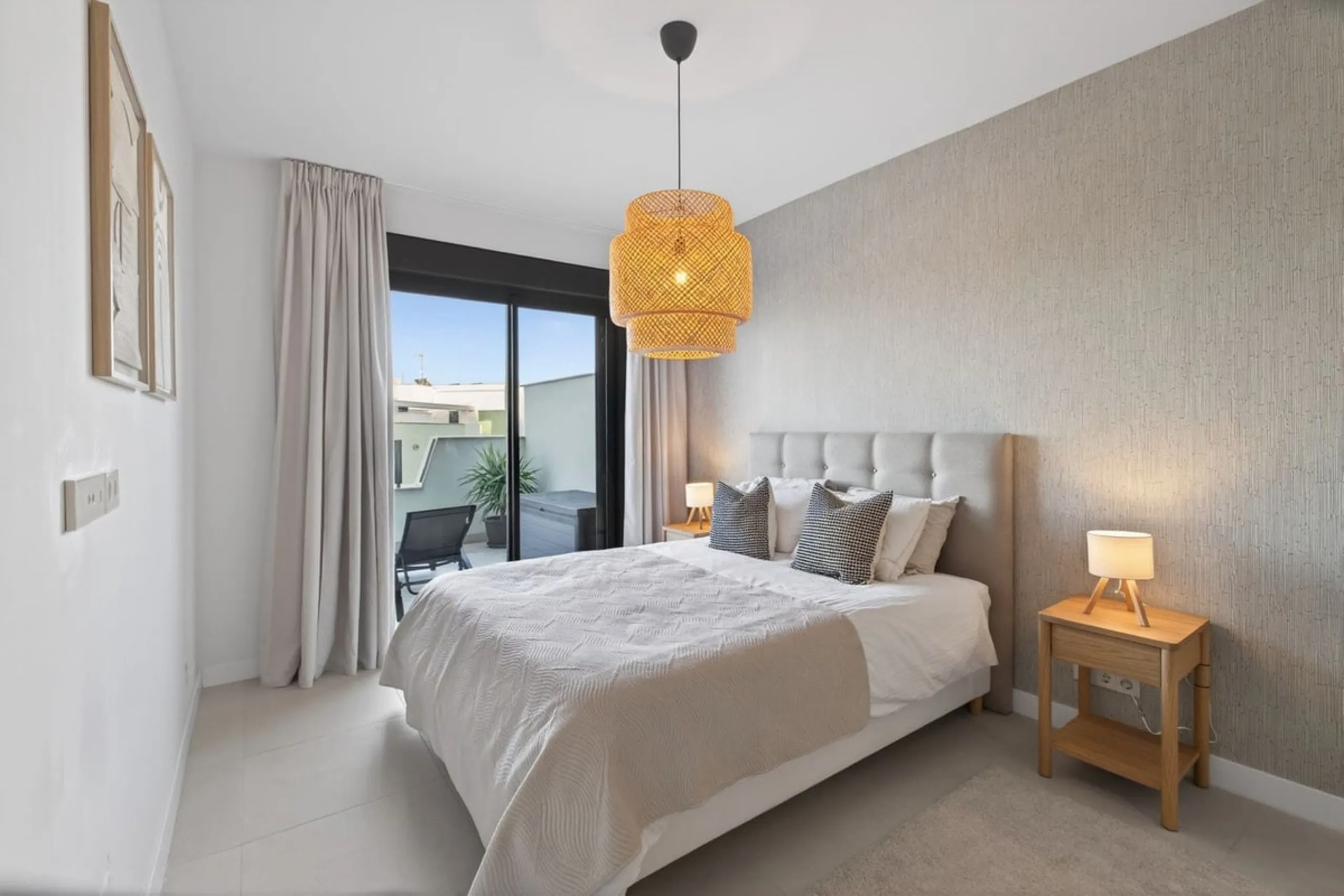 Moderne Wohnung mit zwei Schlafzimmern in Calanova Golf