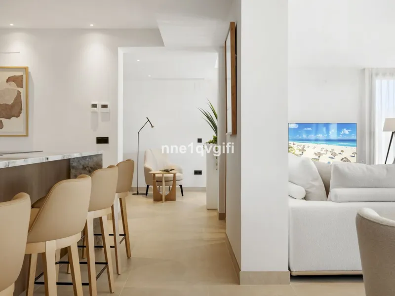 Easy viewings! Keys in the office.